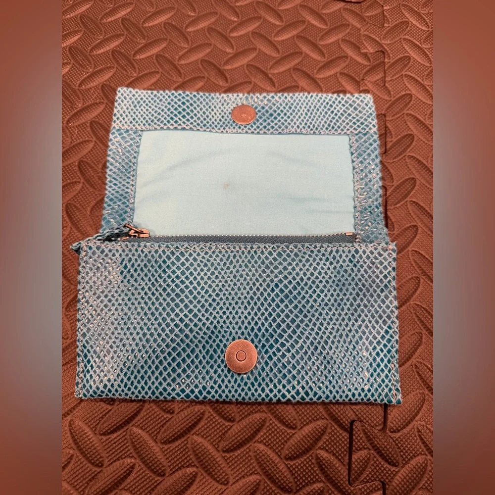 Latico Leathers Gio Leather Wallet In Turquoise - Picture 9 of 10